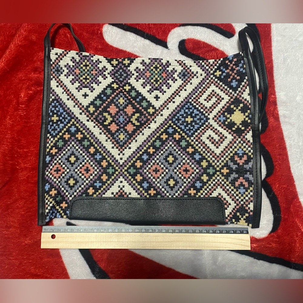 Boho Chic Embroidered Crossbody Bag